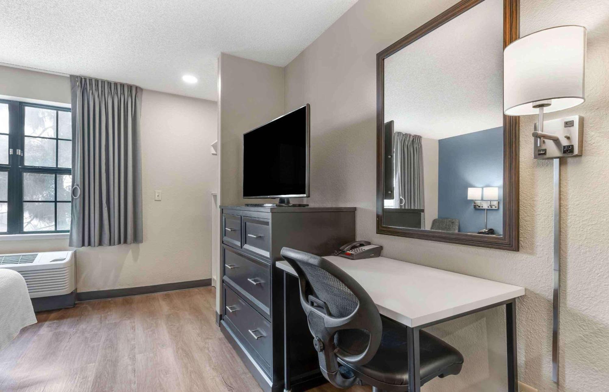 Extended Stay America Premier Suites - Union City - Dyer St Exterior foto